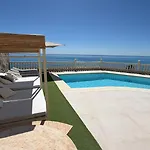 Celia En Primera Linea Del Mar! Villa